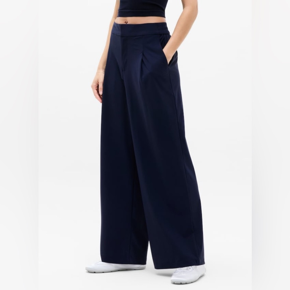 NWT Athleta Pinnacle Trouser. Navy . Size 12